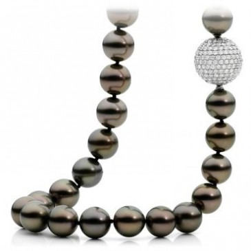 Black Tahitian Pearl Strand