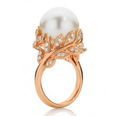Pearl and Rose Gold Vine Ring