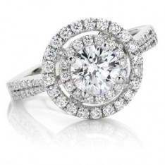 Round Brilliant Cut with double halo