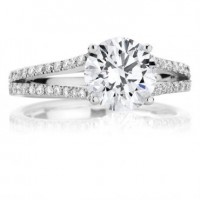 Round Brilliant Split Claw Band