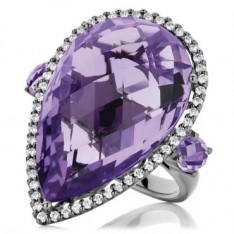 Striking Amethyst Ring
