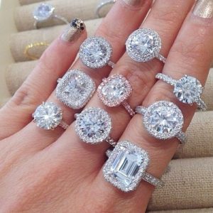 What are the most popular engagement rings in Australia?