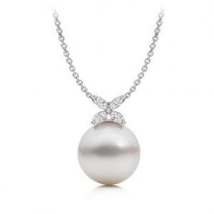 Pearl necklace