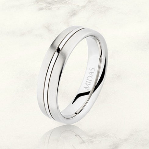 What makes two-tone wedding bands popular?