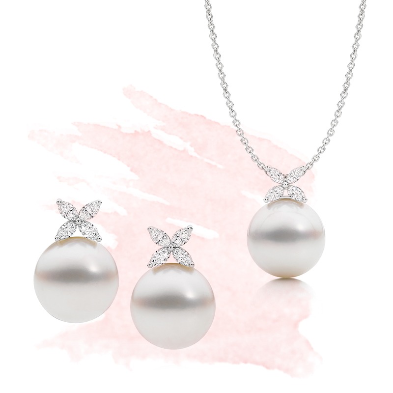 Pearl jewellery