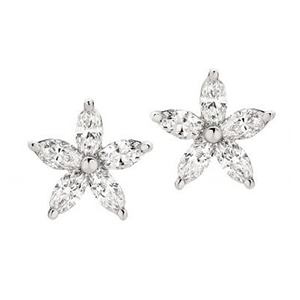 Elegant Set with Marquise Diamond