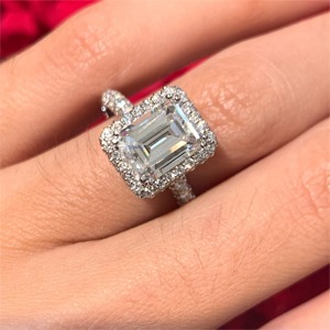 How early should you organise the ring and bands?