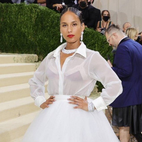 Alicia Keys jewellery