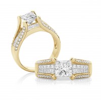 Princess Cut Diamond Split Band – Yellow Gold