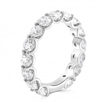 Round Brilliant Claw Set Band