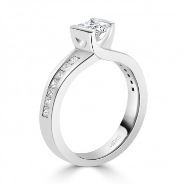 Floating Princess Cut Diamond Engagement Ring