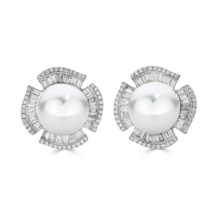 PEARL EAR